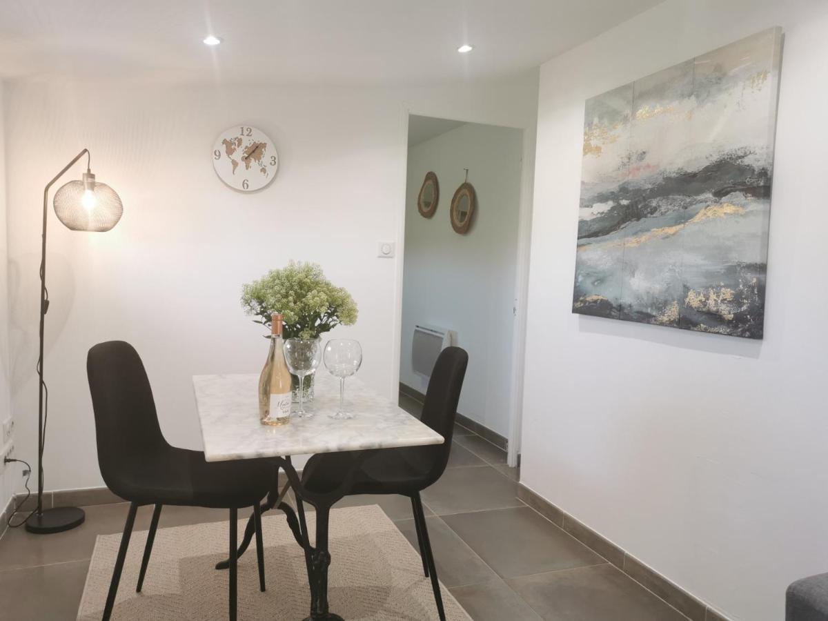 Maison De Vacances L'Hote Champetre Campagne Arlesienne Luaran gambar